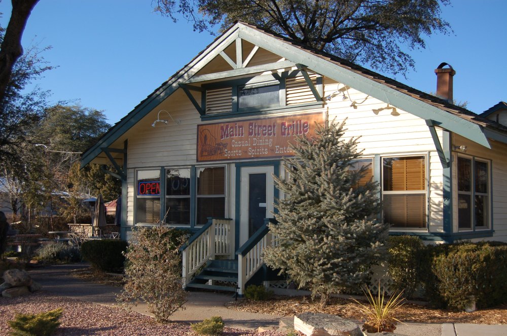 Main Street Grille Front